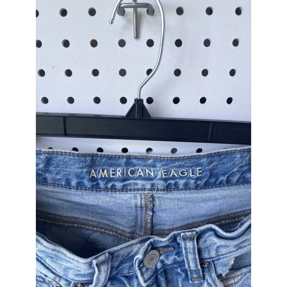 American Eagle Ripped Mom Shorts‎ Denim Jean Women's 4 High Rise Raw Hem Cutoff